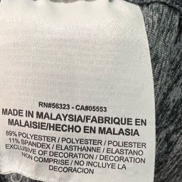 Nike run dri-fit long sleeve shirt grey size medium - Picture 15 of 15